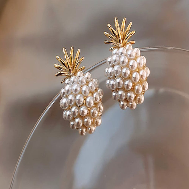 LANZA EARINGS 
Pineapple Starfish Pearl Earrings