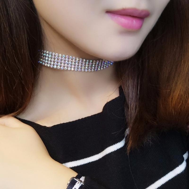 LANZA NECKLACE 
Women Full Crystal Rhinestone Choker Necklace