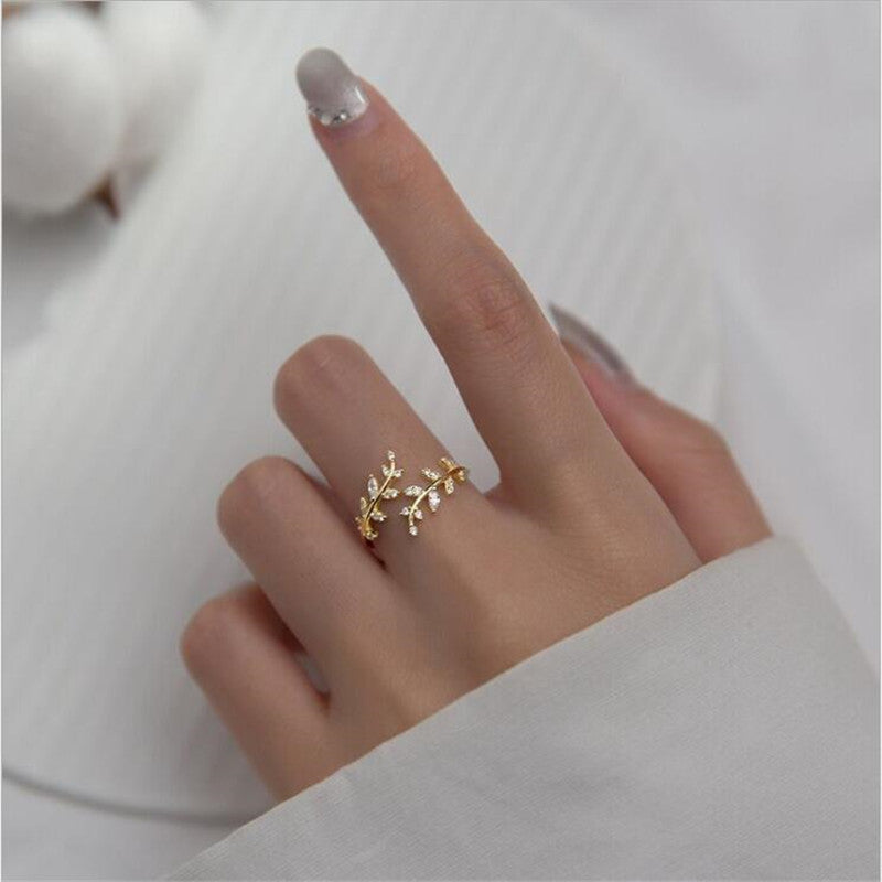 LANZA RINGS 
Branch Ring For Woman